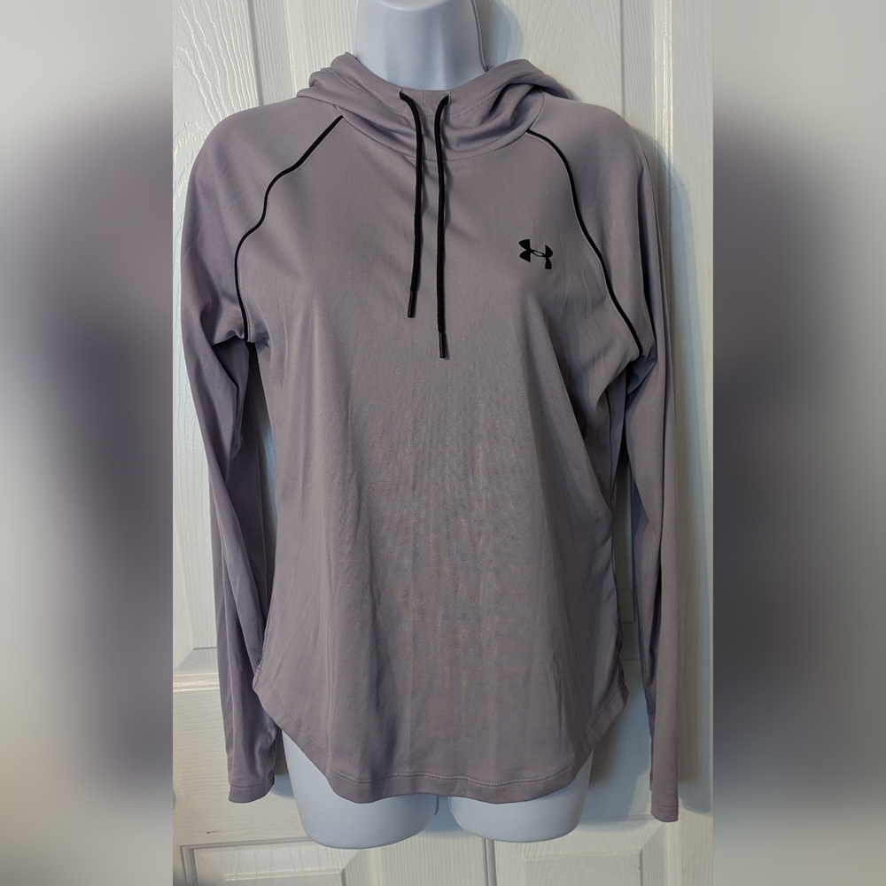 Under Armour Lilac Long Sleeve Hoodie Sz: M